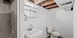 Beautiful 3 bedroom home in Coraopolis available June 1! Gallery 18