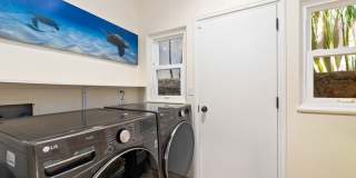 Diamond Head Luxe Five-Bedroom Estate with Private Pool Gallery 23