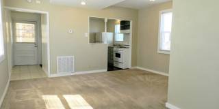 Come live at the Bay! Two Bedroom Willoughby Beach Cottage Available August 1st Gallery 7