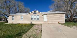 **Move-in Discount** 3 bedroom, 2 bathroom house with large office Gallery 1