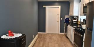 139 Ray St Gallery 10