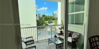 9172 Collins Ave Gallery 16