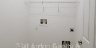 622 Breezeway Ct Gallery 22