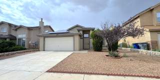 East El Paso 3bed/2bath refrig A/C Home next to Park! Gallery 1