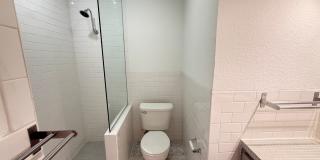 River Oaks Gallery 45