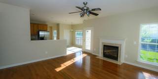 42983 SUNDANCE Square Gallery 9