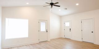 522 E Briarbrook Lane Gallery 30