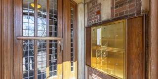 993 Memorial Dr Gallery 24