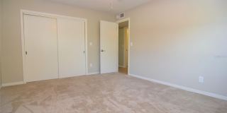 606 12TH AVENUE NE Gallery 19