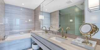 18975 E Collins Ave Gallery 23