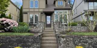 Charming 3 Bedroom Villebois Home with Loft, A/C, Designer Finishes and Community Pool! Gallery 1