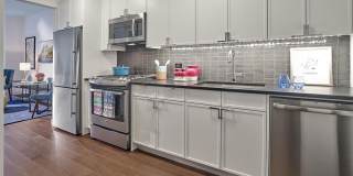 Eugene Eugene Gallery 18