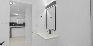 5823 NW 30th ave Gallery 20