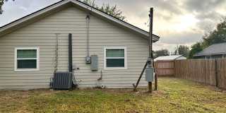 3 Bed House Close to Historical Downtown Bryan Gallery 33
