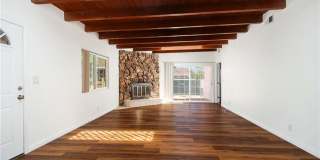 13951 Terra Bella Street Gallery 7