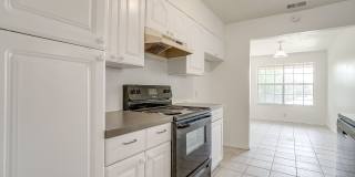 1203 N Nolan River Road Gallery 8