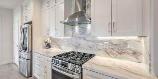 5404 Avent Ferry Street Gallery 10