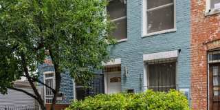 Charming Row Home | 2 Bed | 1 Bath | 950 Sf | Fenced Backyard | 2 Surface Parking Spaces Gallery 31