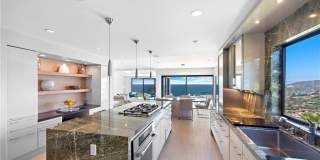 940 Summit Drive Gallery 17