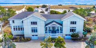 605 Dune Road Gallery 1