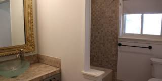 2-BEDROOM IN TERRELL HILLS Gallery 22