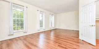 42485 REGAL WOOD Gallery 22