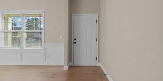 204 Sandy Springs Road Gallery 5