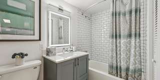 Uptown 22 Gallery 10