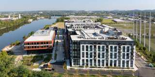 Oxbow Gallery 18