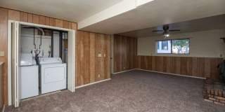 Spacious 4 Bedroom in Mid-Town Fort Collins Gallery 19