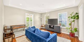 9928 Robbins Dr Gallery 18
