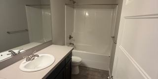 Newer Home in the Newberg Riverfront Development Gallery 20