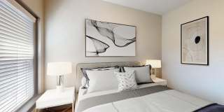 White Palace Gallery 13