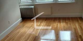 Nicely updated 1 bed with heat and water included! Gallery 1