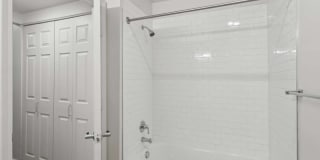 Crawford Square Gallery 19