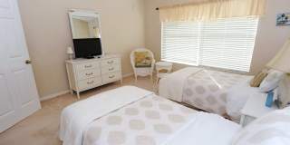 OFF-SEASON 2026 : 2 Bedroom 2 Bath Furnished Rental in Vanderbilt Lakes Gallery 14