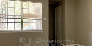 2093 Jefferson Ave Gallery 2