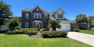 4 Bedroom 2.5 Bath House in Park West - Mount Pleasant Gallery 1