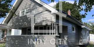 1015 South Sheffield Avenue Gallery 1