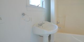 83 Main Street Gallery 16