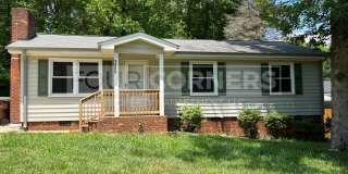 Charming 3 Bed 2 Bath House Gallery 1