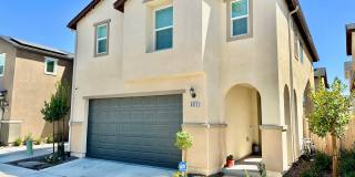 Newly Built 3/3 Wilson Home Gallery 1