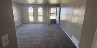 Beautiful, spacious home in Del City! Gallery 8