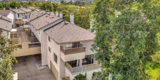 Exclusive Corona Del Mar Condo Gallery 16