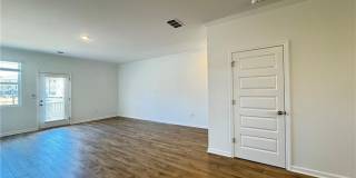 709 Alburgh Alley Gallery 10
