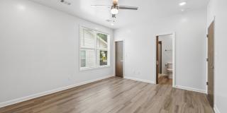 Cottage Court Gallery 102