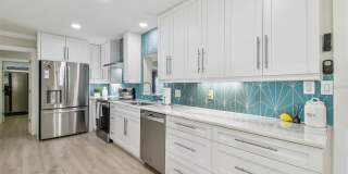 3922 FONTAINEBLEAU DRIVE Gallery 14