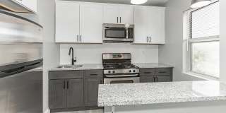 Courtyard Park Apartments Gallery 5