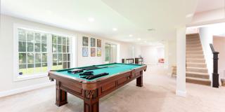 Luxurious Spacious and Bright , Gorgeous Potomac 6BR/4.5BA/2GAR Home - In Sought After Copenhaver Gallery 20