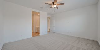 Beautiful 4 Bedroom in Aloravita Community Gallery 28